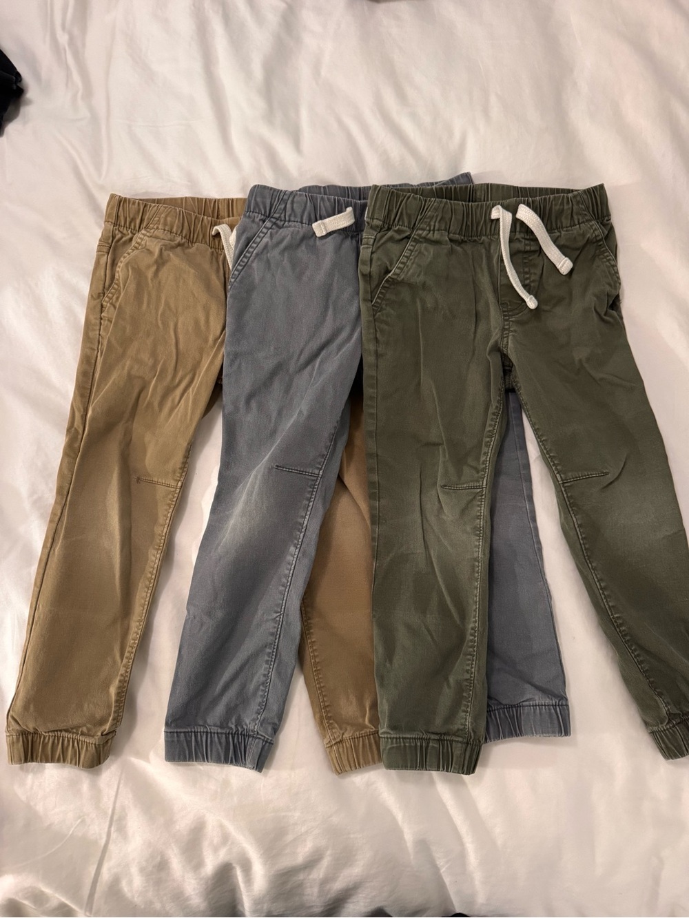 Cat & Jack 4T Kids Elastic Waist Pull-On Jogger Pants - Olive, Gray, Tan